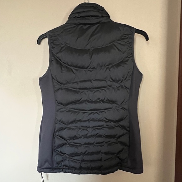 Michael Michael Kors Black Lightweight Down puffer Vest, Nylon Zip-Up Small - Picture 7 of 12